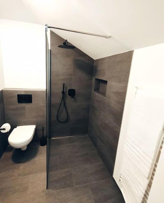 Celerina Retreat - Year Round Adventure Hub Apartment *
